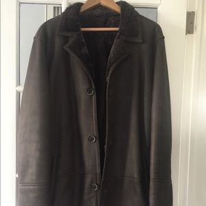 Men’s shearling coat M/L